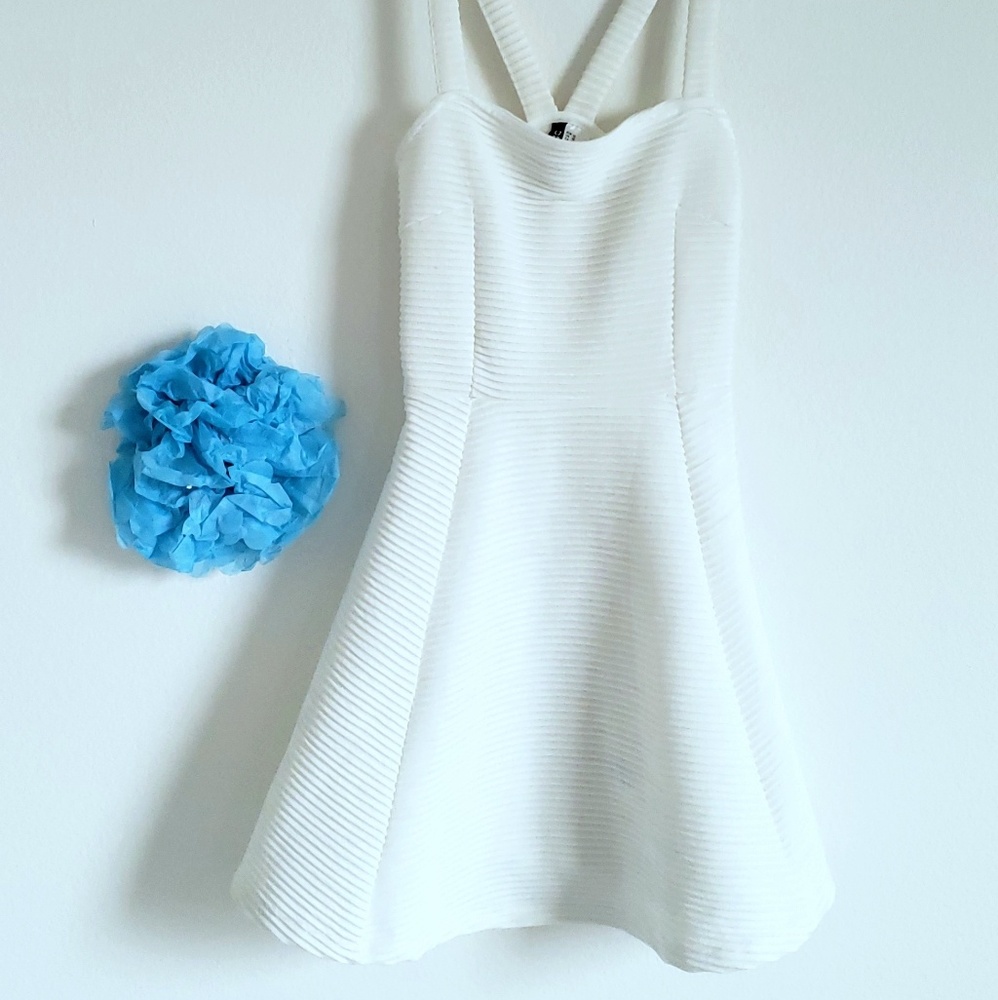 H&M Divided | Ribbed White Dress - Size XS